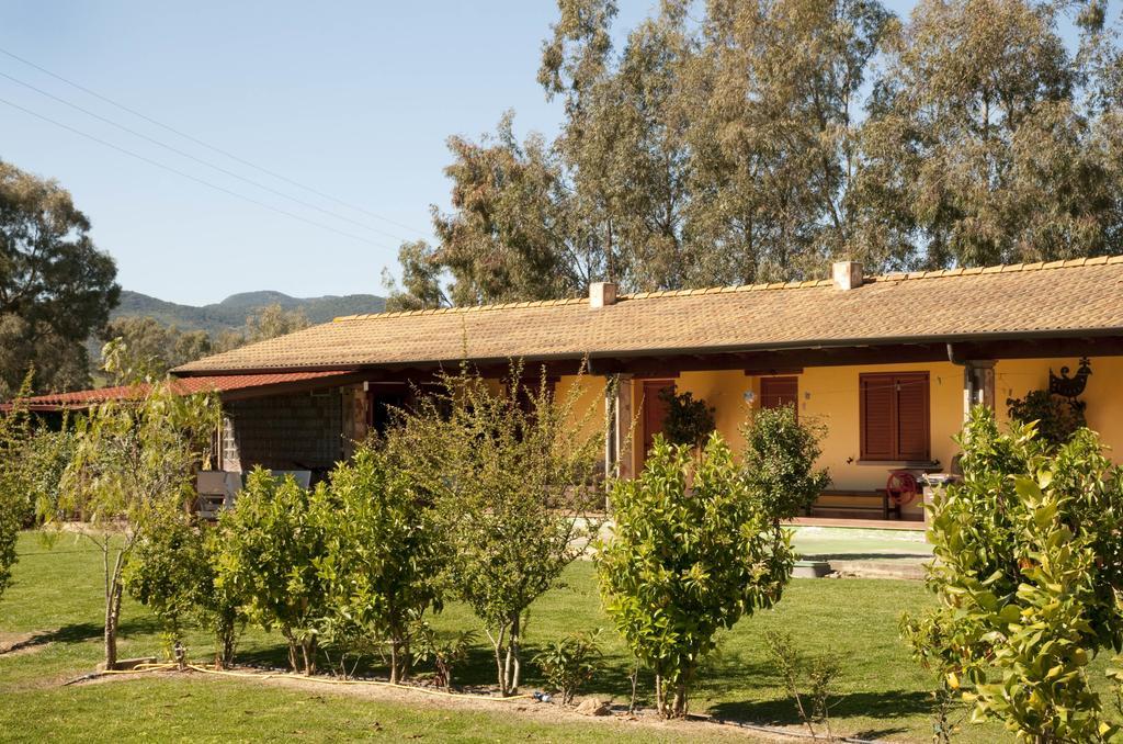 Agriturismo Monte Majore Siliqua Luaran gambar
