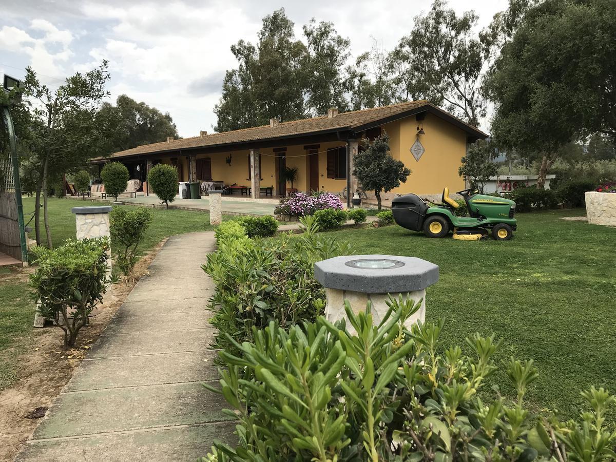 Agriturismo Monte Majore Siliqua Luaran gambar